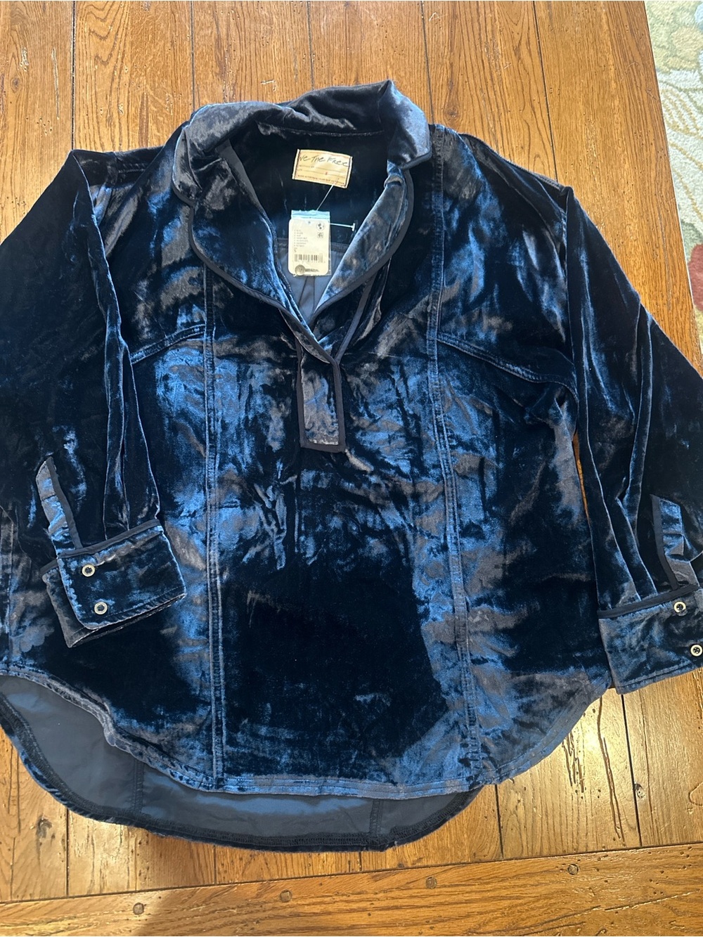 We the Free Womens Blue Luxe Crushed Velvet Oversized Tunic Top Small New 168.